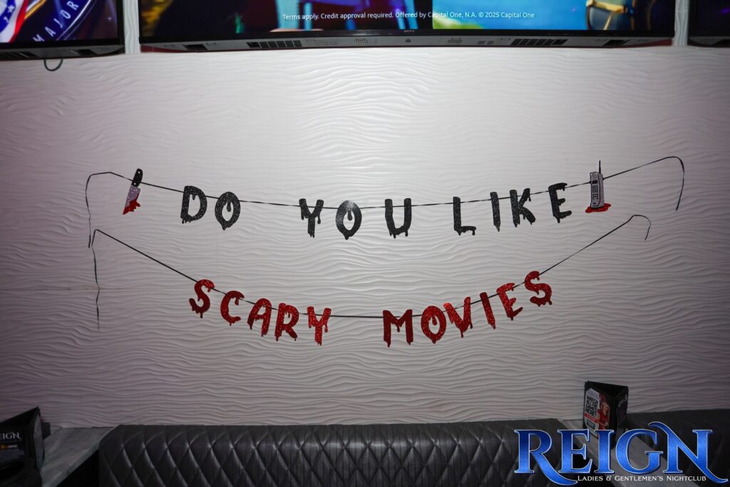 reign-barber-prehalloween-118